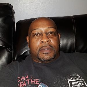 Meet your Posher, Derek